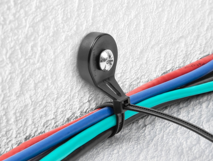 אזיקונים עם לולאות מבית DELOCK גרמניה זה פתרון אידיאלי לקיבוץ או קיבוע של כבלים, חוטים וחפצים נוספים בצורה מאובטחת ויעילה