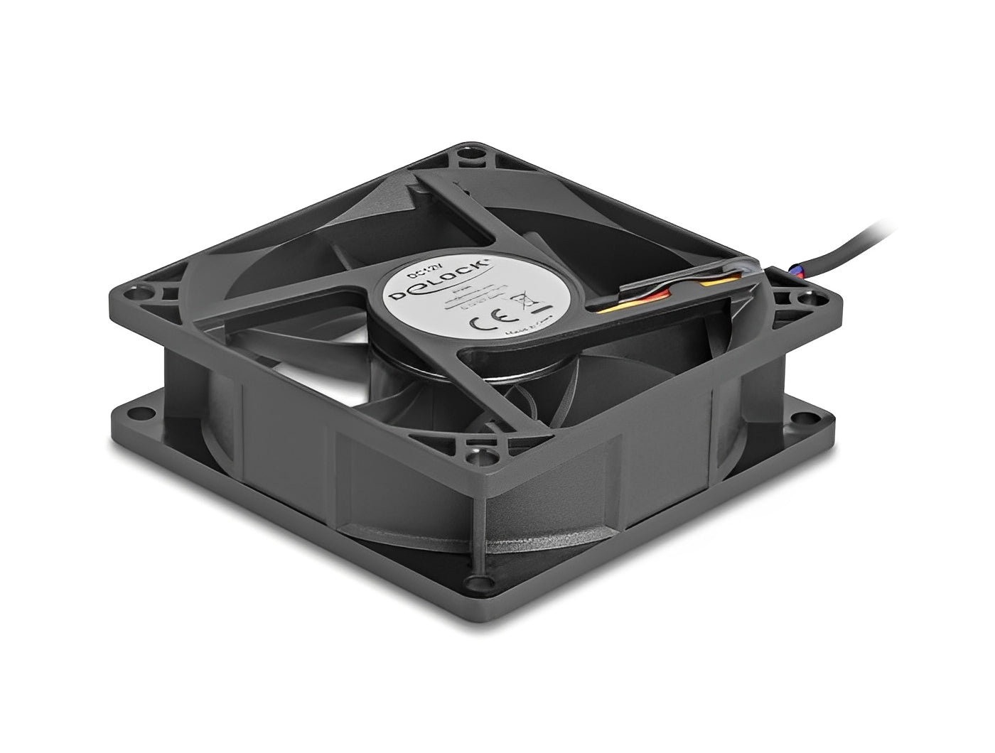 מאוורר DC מבית Delock גרמניה מתאים לקירור רכיבי מחשב באמצעות זרימת אוויר מקבילה