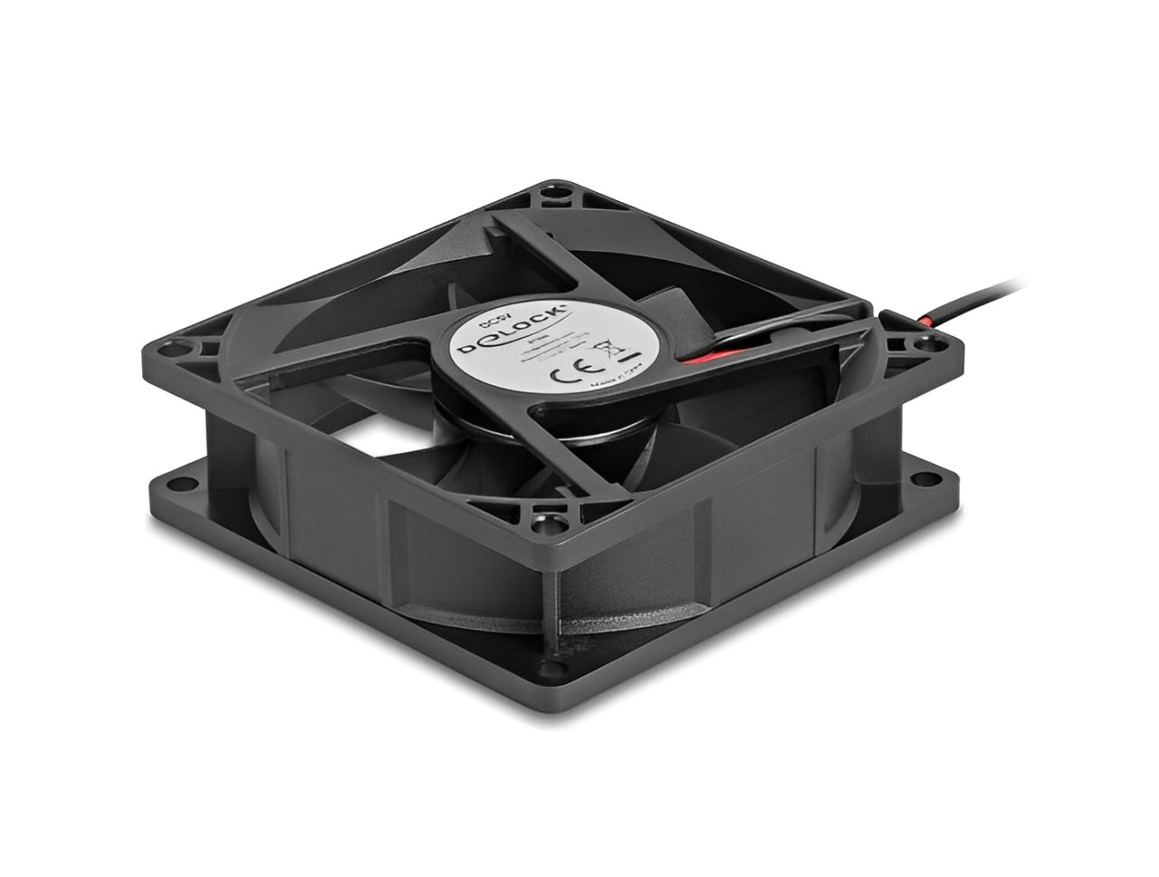 מאוורר DC מבית Delock גרמניה מתאים לקירור רכיבי מחשב באמצעות זרימת אוויר מקבילה