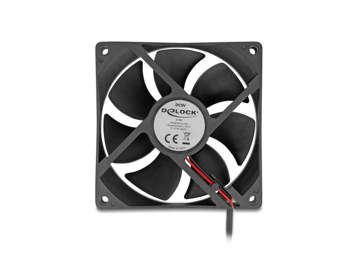 מאוורר DC מבית Delock גרמניה מתאים לקירור רכיבי מחשב באמצעות זרימת אוויר מקבילה