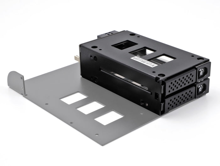מגירה נשלפת Slim Bay 5.25″ עבור 2 כונני 2.5″ U.2 NVMe SSD - delock.israel