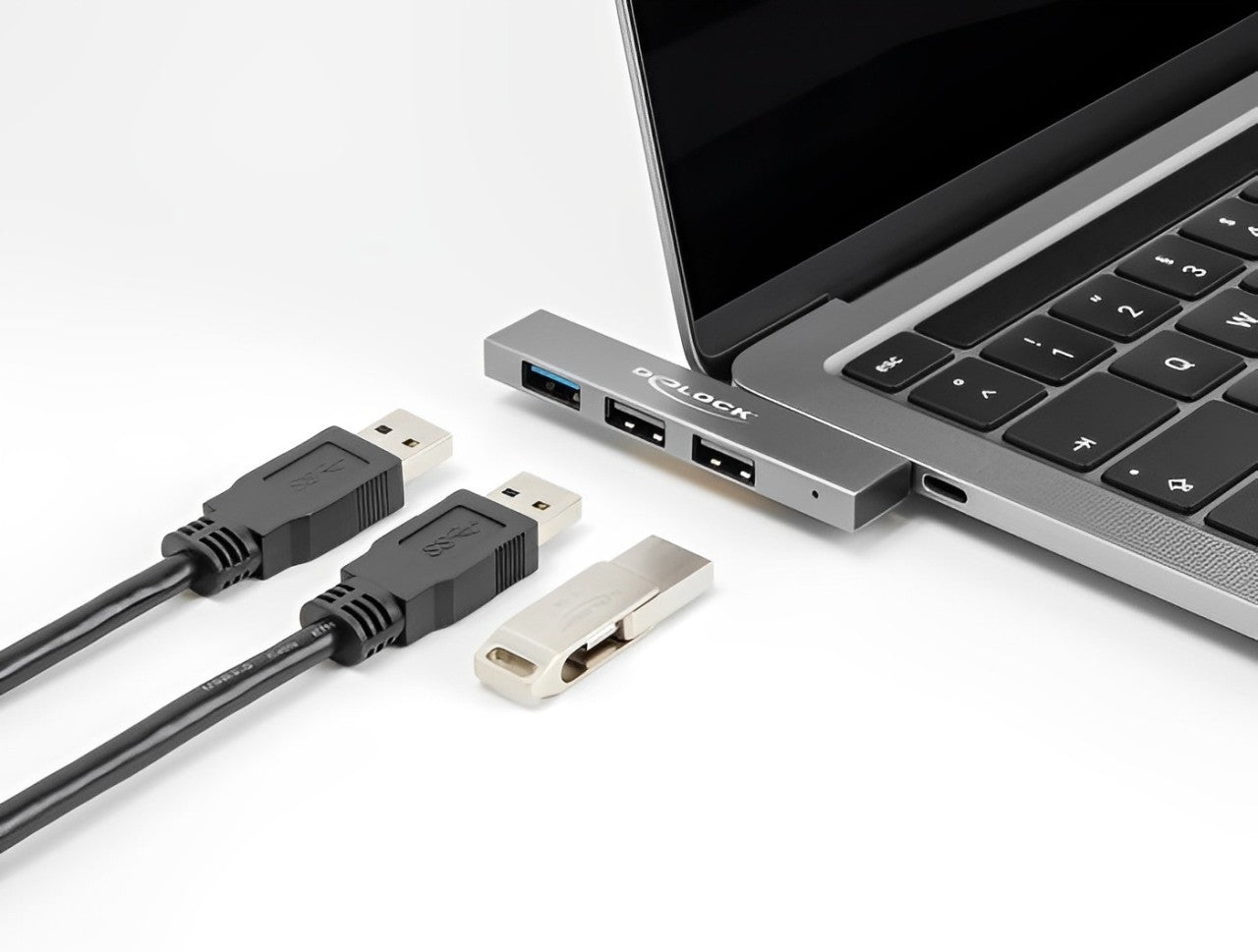 Delock 3 Port Slim USB Hub with USB Type-C™ to 1 x USB 10 Gbps USB Type-A + 2 x USB 2.0 Type-A - delock.israel