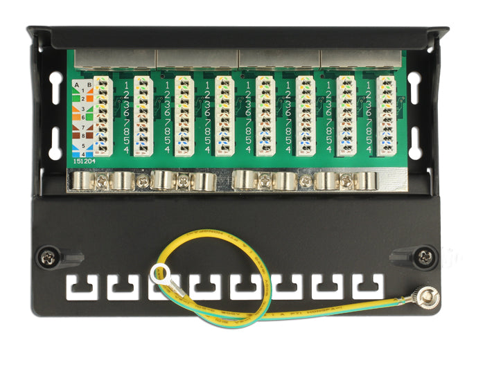 פאץ' פאנל שולחני Cat.6 עם 8 קיסטונים מסוככים - delock.israel