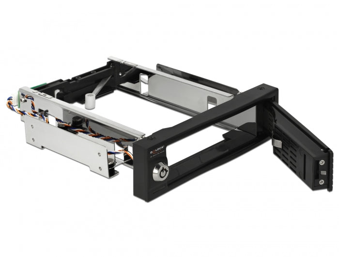 מגירה נשלפת 5.25″ עבור כונן דיסק 3.5″SATA HDD/SSD - delock.israel