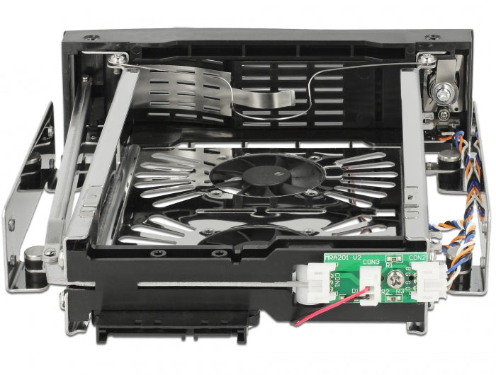 מגירה נשלפת 5.25″ כולל 2 מאווררים עבור כונן דיסק 3.5″SATA HDD/SSD - delock.israel
