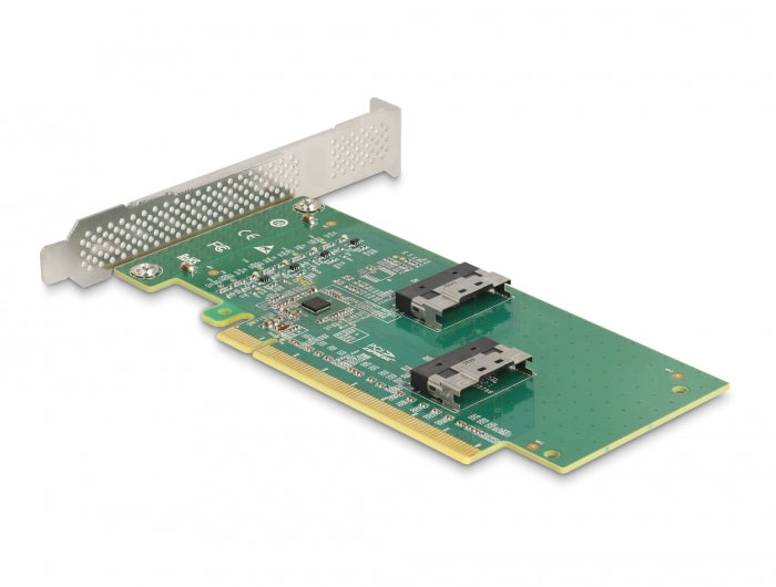 כרטיס PCIe x16 Low profile עם 4 יציאות SFF-8639 NVMe - Bifurcation - delock.israel