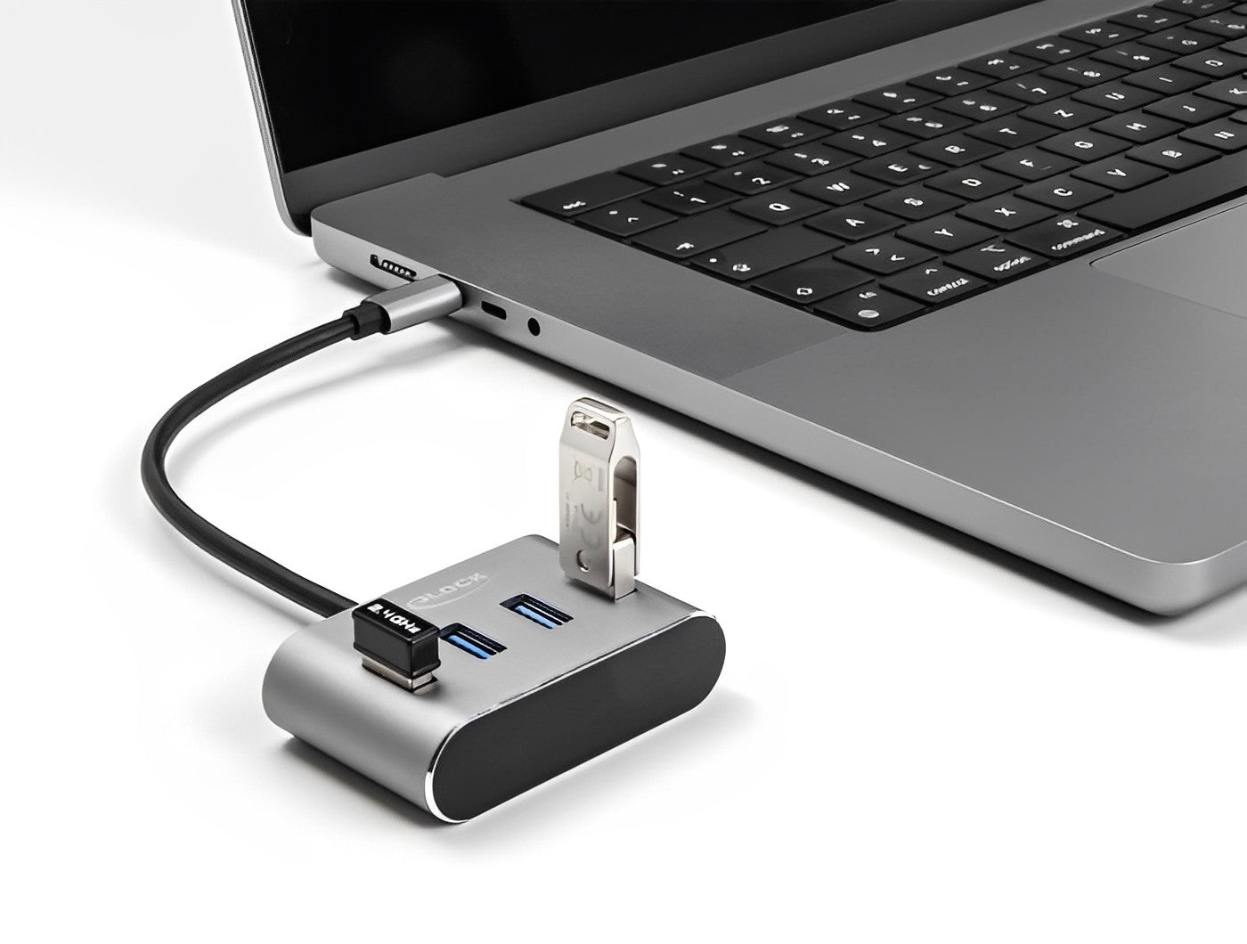 מפצל USB-C 3.2 Gen 1 5Gbps עם 4 יציאות USB-A - delock.israel