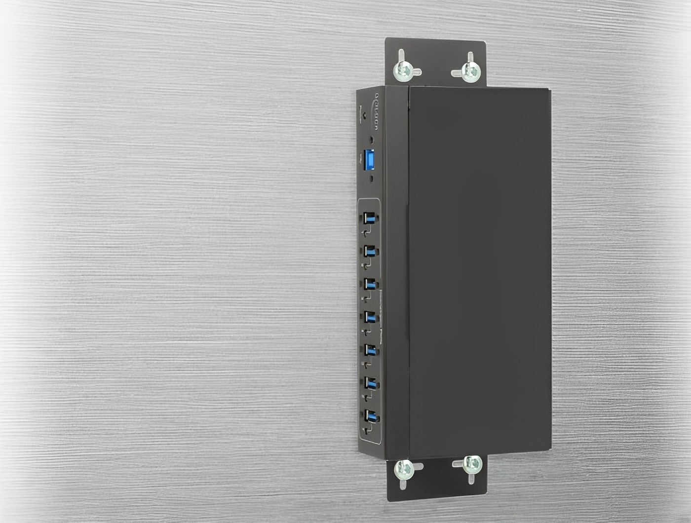 מפצל תעשייתי USB 3.0 5Gbps 15kV ESD אקטיבי עם 7 יציאות USB-A- delock.israel