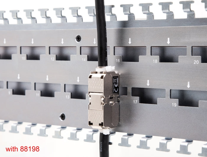 Delock 19″ Cable support rail for network cable connectors with LSA connection 24 port metal-_delock.israel