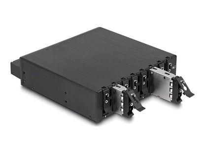מגירה נשלפת המהירה לכונני M.2 NMVe SSD מבית Delock גרמניה זה פתרון חומרה ייעודי להסבה של מפרץ כוננים בגודל 5.25 אינץ' למערך אחסון נשלף, מוגן ומבוסס על עד 8 כונני M.2 NVMe SSD במקביל