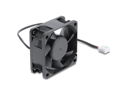 מאוורר קירור 48V DC מבית Delock גרמניה זה רכיב קירור אקטיבי תעשייתי בתצורת מאוורר צירי