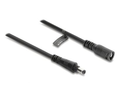 כבל מאריך חשמל DC 5.5x2.1 מבית Delock גרמניה מספק חיבור מתח יציב ובטוח למגוון רחב של מערכות המצריכות הזנת מתח נמוך בסביבות מאתגרות