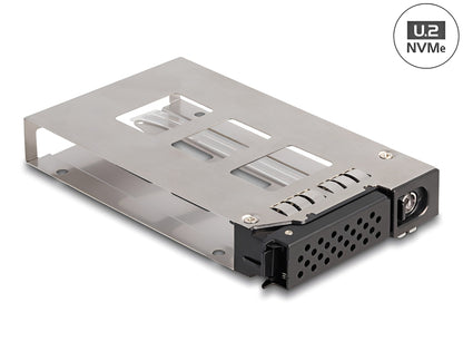 מגש פנימי נשלף לכונני 2.5″U.2 NVMe SSD מבית Delock גרמניה עבור מארזי Delock