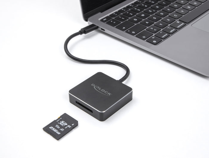קורא כרטיסים USB‑C מבית Delock גרמניה לחיבור מהיר ונוח למחשב או לפטופ