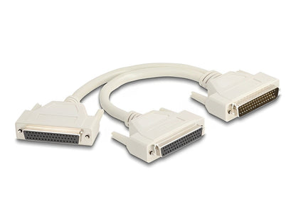 כבל המפצל (Y-Cable) מבית Delock גרמניה המיועד לשכפול וחיבור אותות בממשקי D-Sub HD 50pin