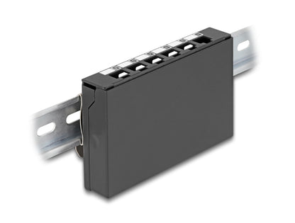 פאץ' פאנל ריק מבית Delock גרמניה מתאים להתקנת מודולי Keystone RJ45 בדרך קלה