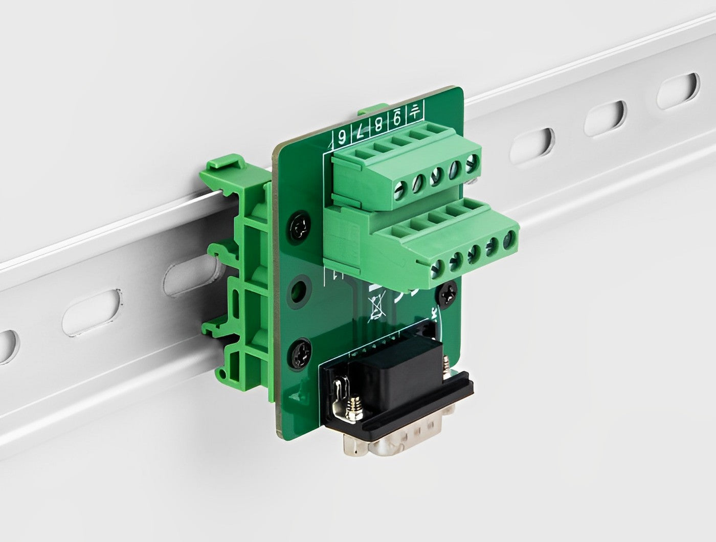 טרמינל בלוק DIN rail בחיבור הברגה לשקע D-Sub 9 pin - delock.israel
